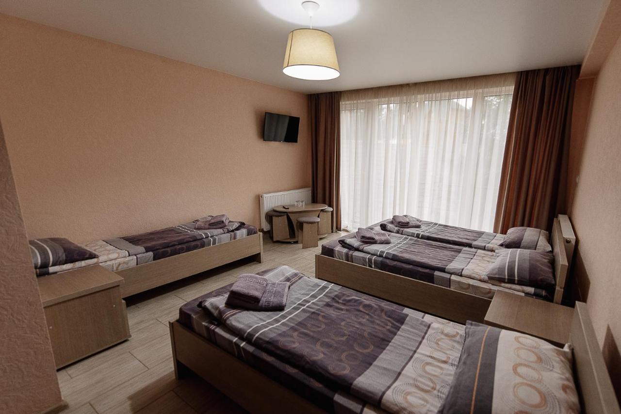 Hotel Brooklyn Yablunytsya